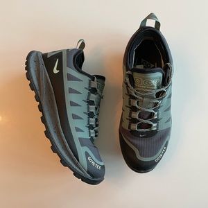 Nike ACG Air Nasu Gore-Tex
Clay Green